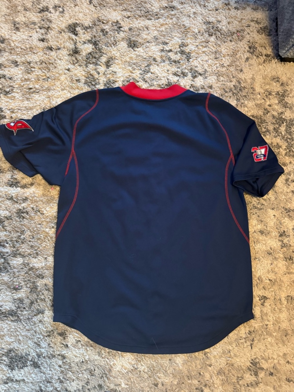 Cleveland Nike Navy and Red MLB Team Jersey Patch Detail - Picture 6 of 8